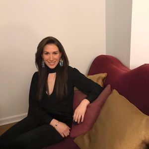 Meet your Posher, Brooke